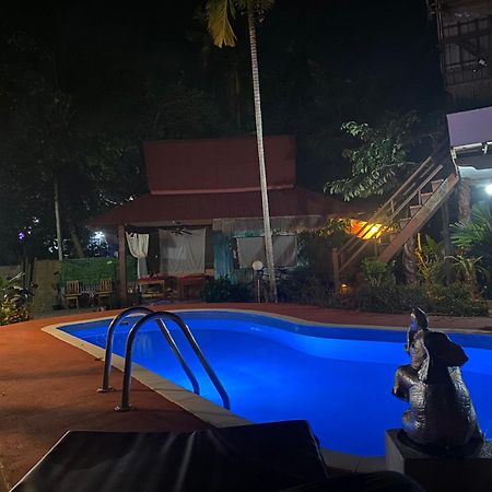 Nin Kantiang Bay Koh Lanta Exterior photo