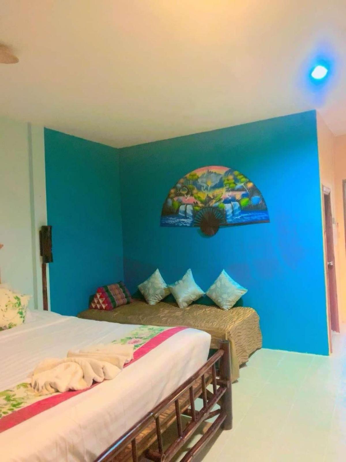 Nin Kantiang Bay Koh Lanta Exterior photo